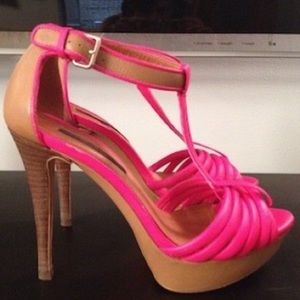 Zara Hot Pink & Tan High-heeled Sandals. 💖